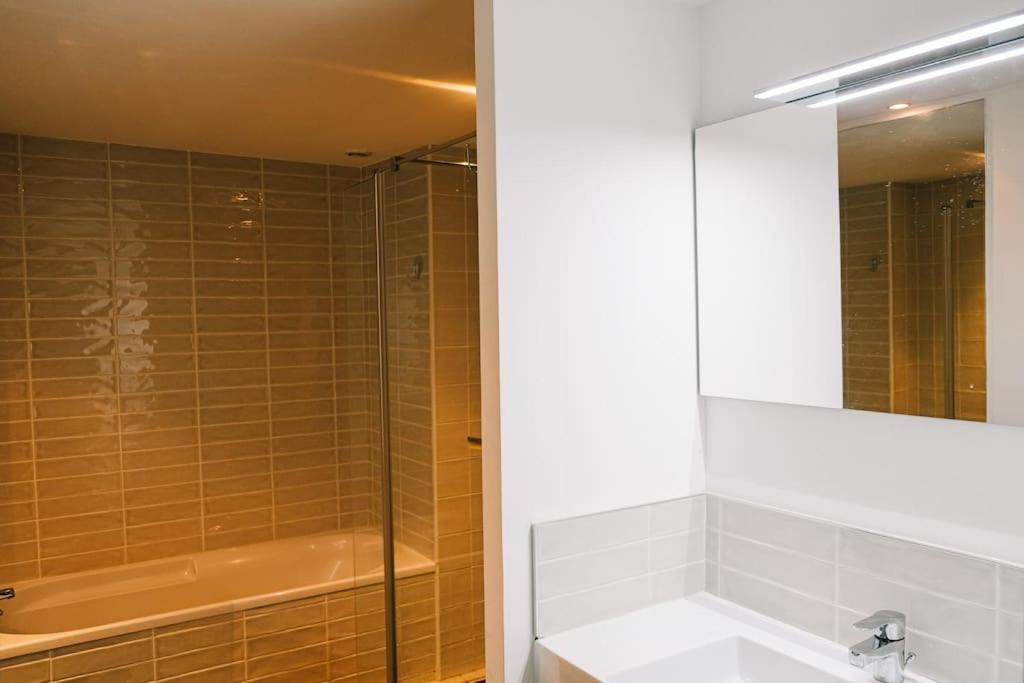 Magnifique Duplex De 90M² Au Coeur De Lille Lägenhet Exteriör bild